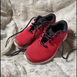 Under Armour Sneakers (13K)